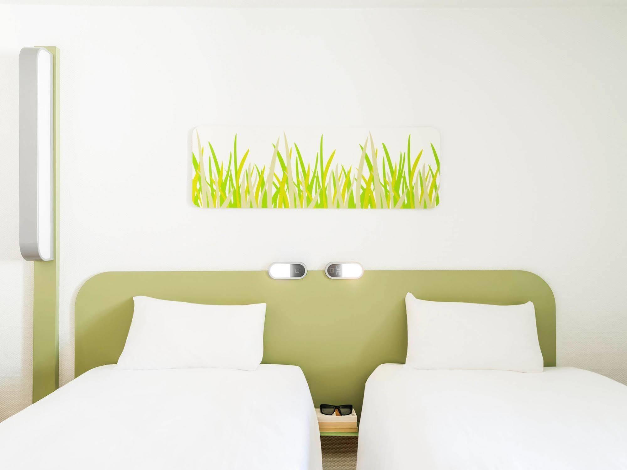 Ibis Budget Argenteuil Bords De Seine ภายนอก รูปภาพ